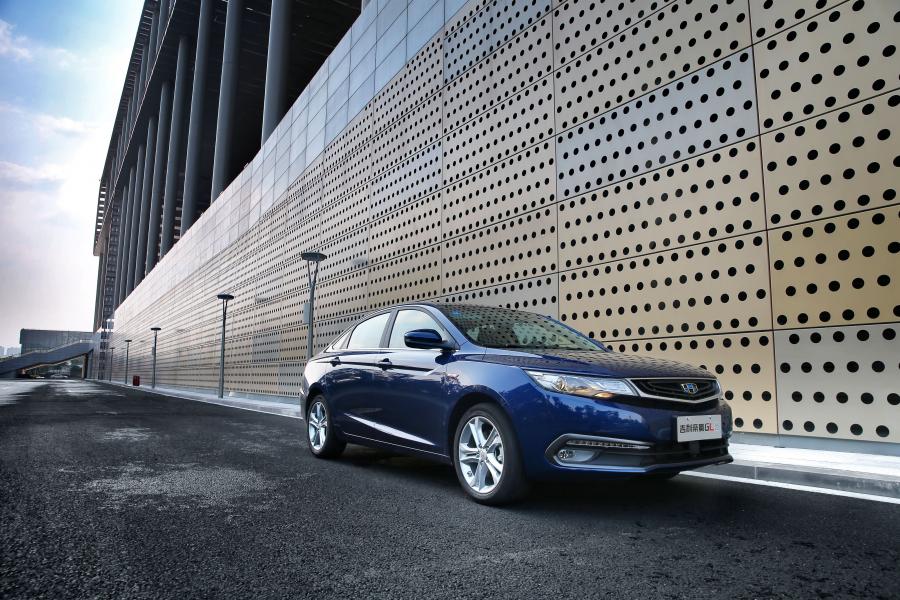  Geely Emgrand GL 2016 года  (фото 16 из 30)